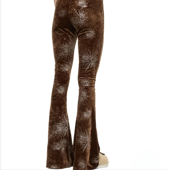 Petra Collins SSENSE Exclusive Brown Velvet Devore Flared Pants - Picture 3 of 15